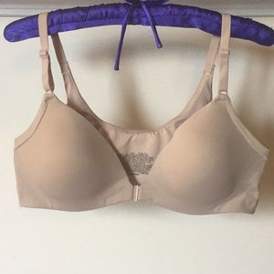 Comfortable front close bra
